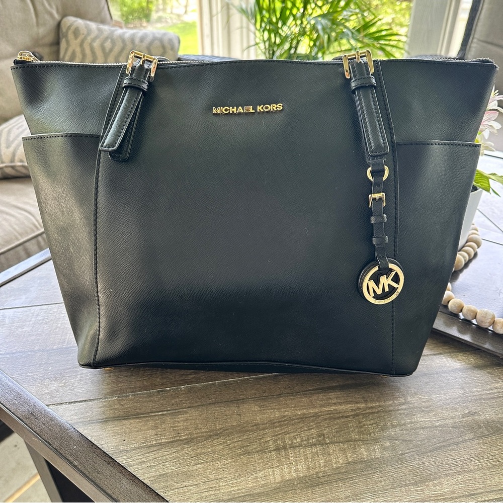 Michael Kors Jet Set Travel Large Saffiano Leather Tote Bag Black